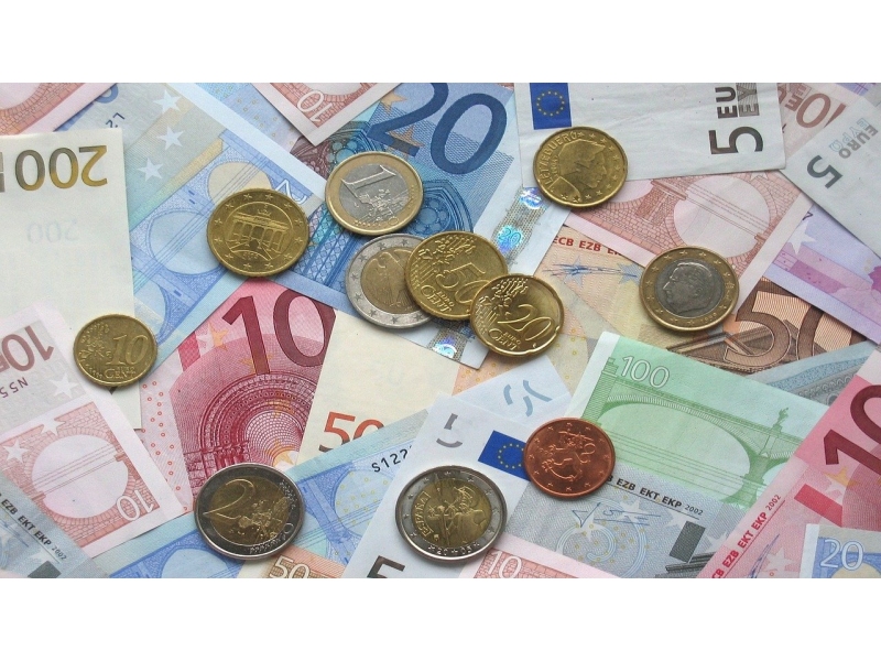 Euroins amendata cu peste 5,8 milioane lei