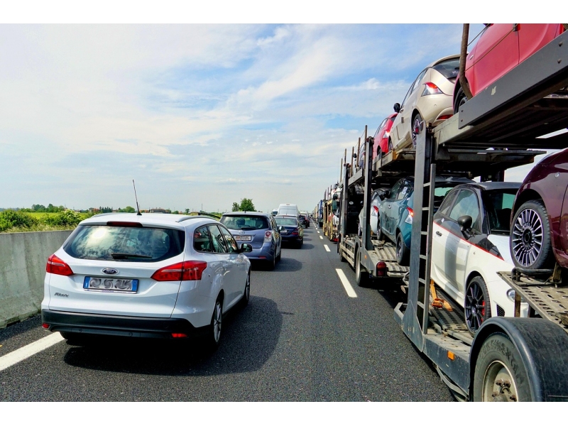 Rovinieta pentru autoturisme se scumpeste de la 1 septembrie: tarifele cresc semnificativ, iar amenzile se dubleaza